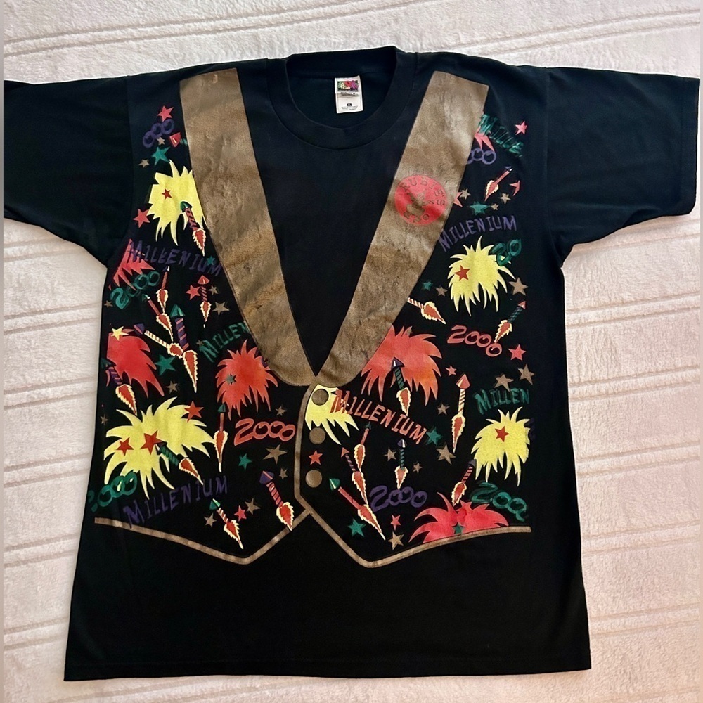 Vintage Millenium Date 2000 T Shirt Unisex Size XL Men’s Black Gold Red …​​​​​